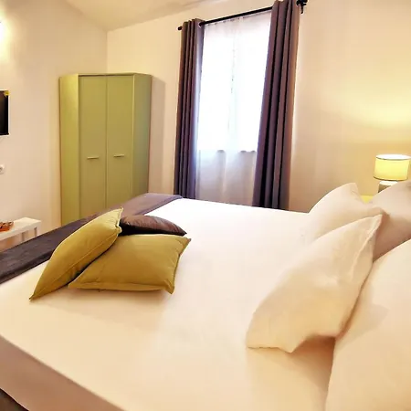 Terrana Near Rovinj For 6 People With Private Pool