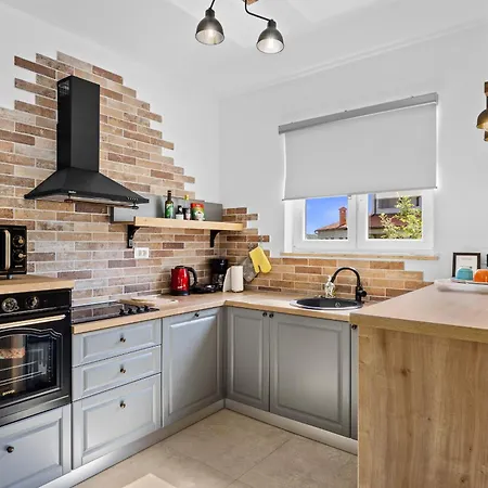 Terrana Near Rovinj For 6 People With Private Pool *