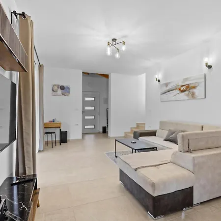 Terrana Near Rovinj For 6 People With Private Pool Vila *