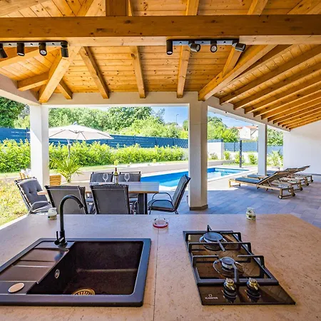 Terrana Near Rovinj For 6 People With Private Pool Vila Rovinjsko Selo