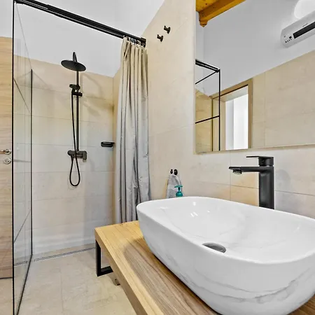 Terrana Near Rovinj For 6 People With Private Pool Vila