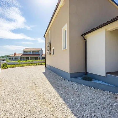 Terrana Near Rovinj For 6 People With Private Pool
